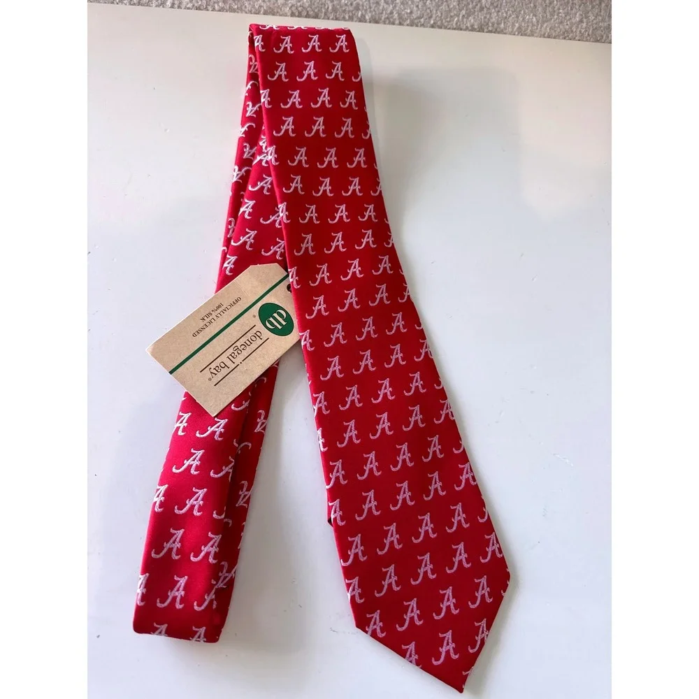 licensed University of Alabama Crimson Tide necktie by Donegal Bay 100% silk nWT